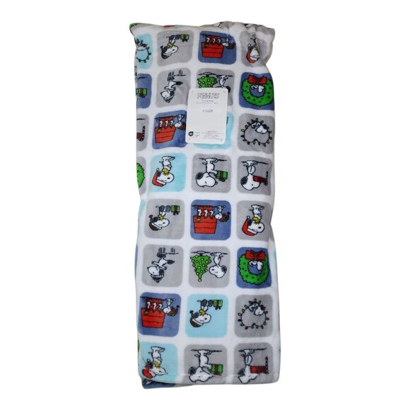 Peanuts Snoopy Cartoon Plush Pet Throw Blanket 60" X 70" By Berkshire Christmas - Picture 10 of 11